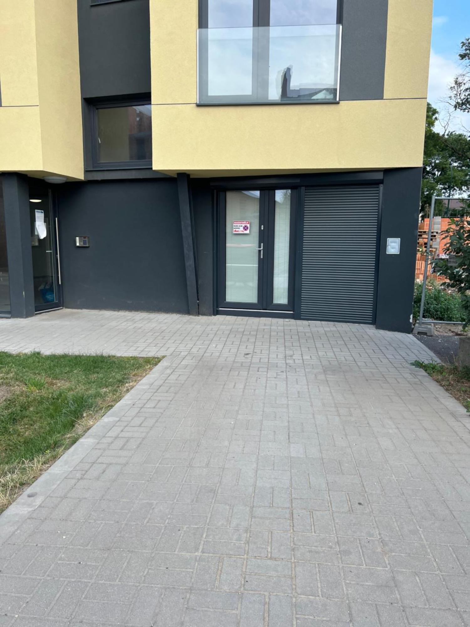 Modern Apartman Szeged Buitenkant foto